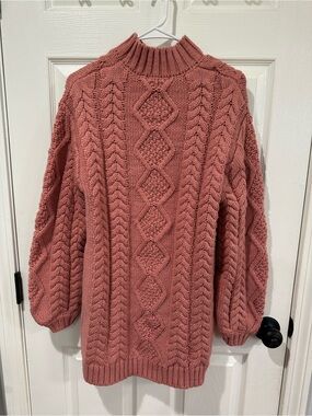 Forever 21 Rose Cable Knit Dress Small